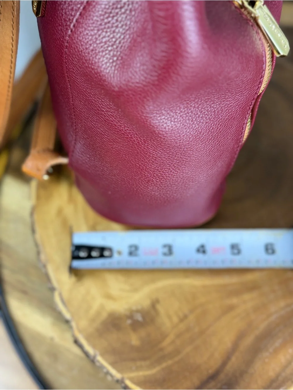 Valentina Italia Red Burgundy Leather Drawstring Backpack Purse w/ Tan Trim EUC